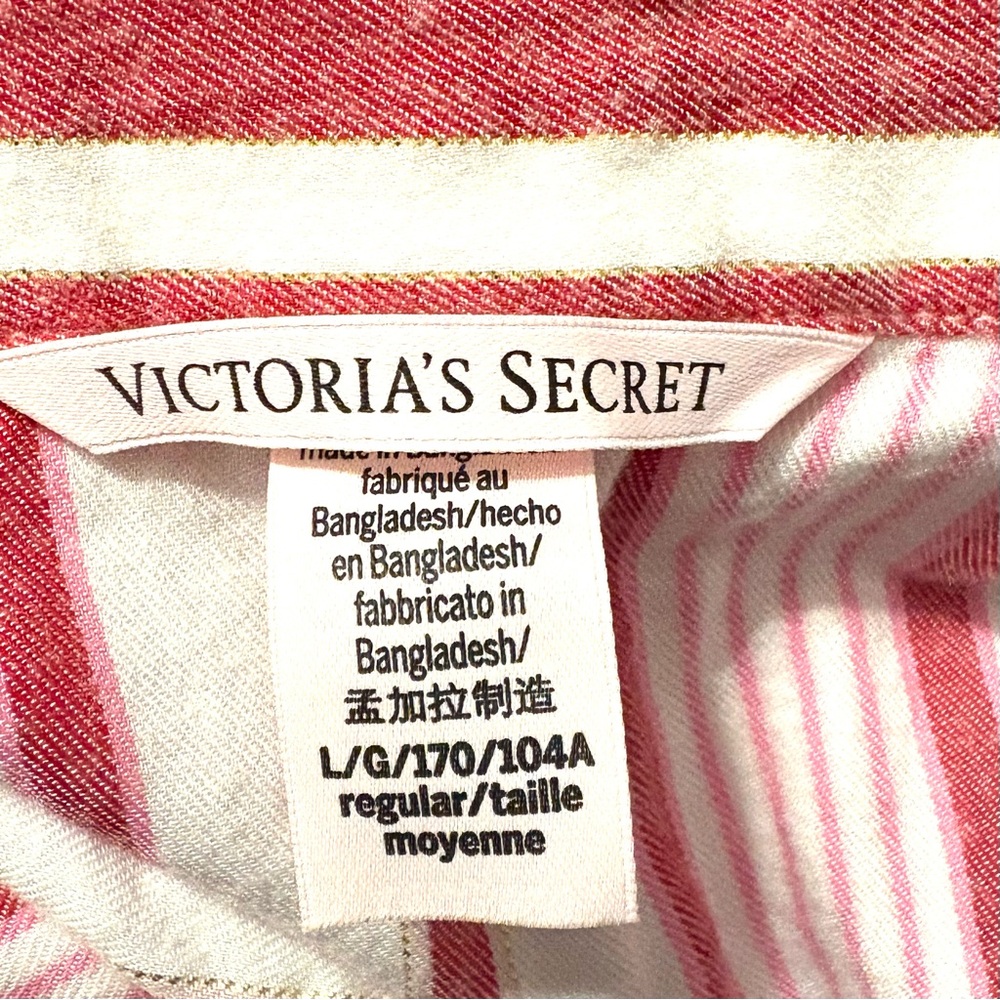 VICTORIA'S SECRET
Long Flannel Pajama Set, pink and red - Picture 6 of 6